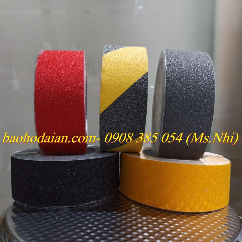 Băng keo dán nền chống trơn trượt Usafety bản 5cm dài 5m, nhiều màu sắc- Hình thật