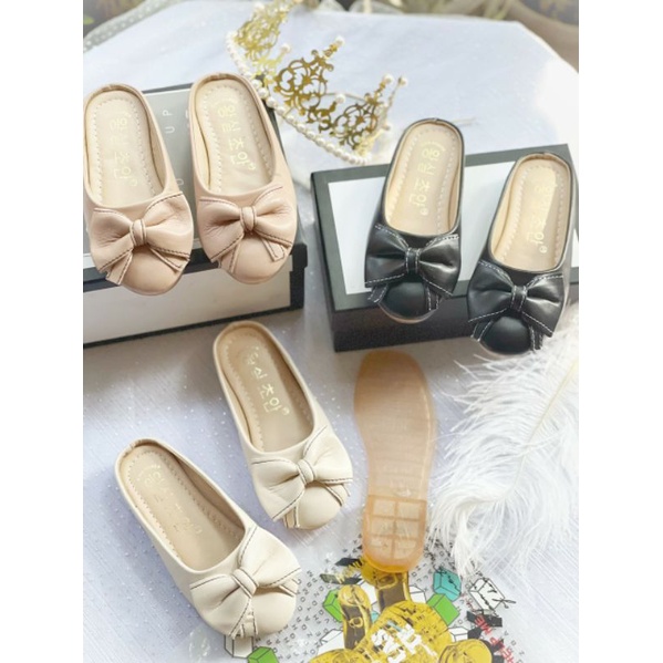 Dép sục cho bé gái _ Giày sục trẻ em nơ bản to da mềm chất đẹp đế êm cao cấp cho bé gái