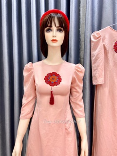 Áo dài lụa hồng tay bồng