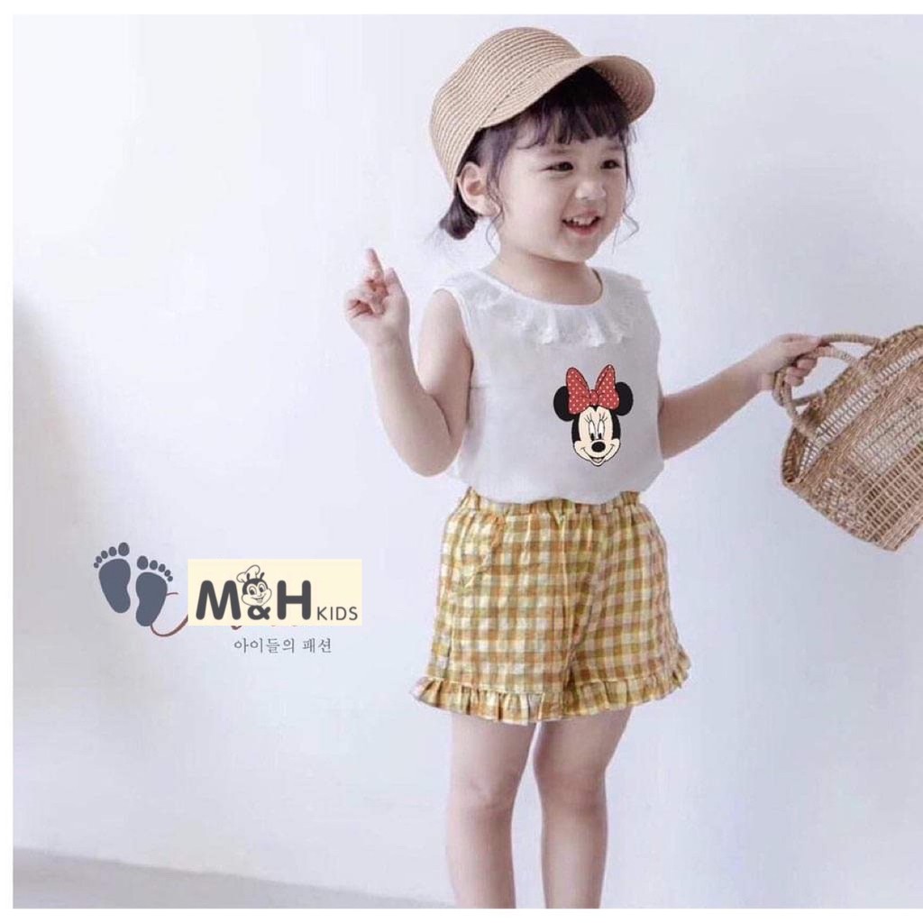 Bộ mickey cổ ren quần sọc bé gái