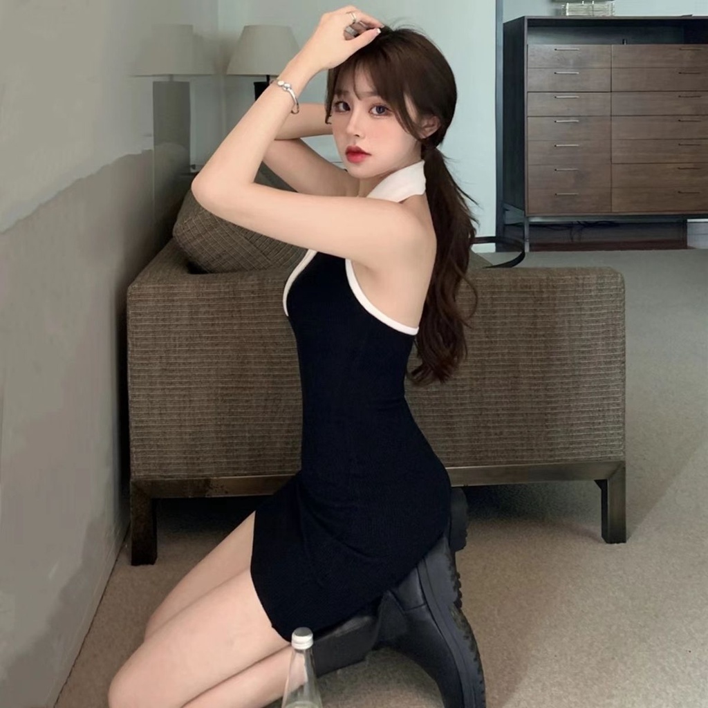 Đầm body sexy polo nữ Váy cổ yếm ngắn hở lưng đen dáng ôm nữ