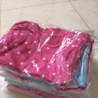 Áo trẻ em xuất dư