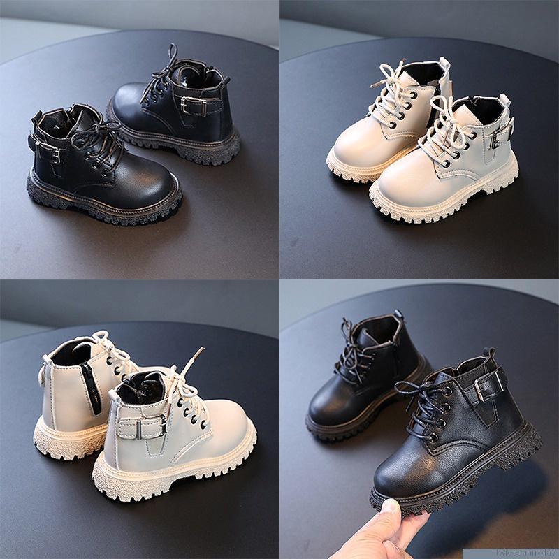 Giày bốt cổ ngắn màu sắc thời trang cho bé