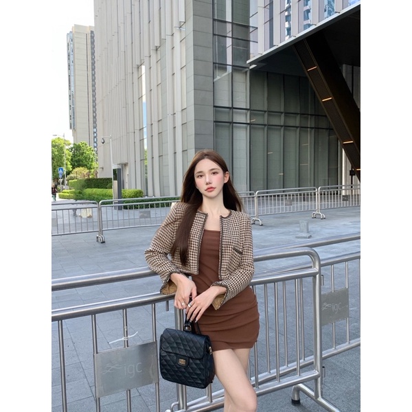 Áo dạ nâu Hot trend
