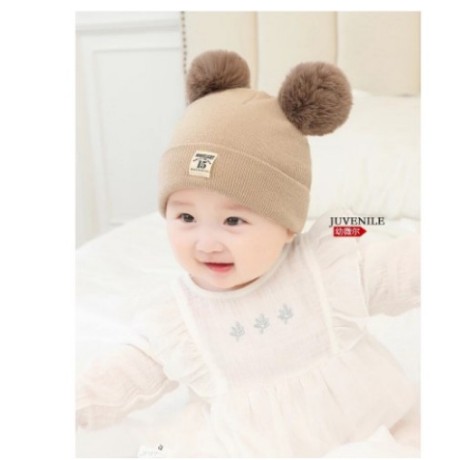 Mũ nón len có 2 quả bông mềm mịn giữ ấm cho bé (Có kèm khăn ống)