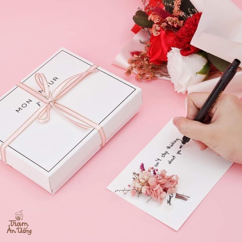Hộp socola  12 viên kèm túi