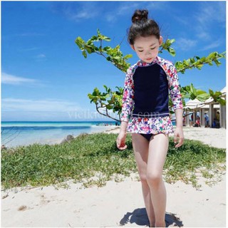 Combo bộ bơi và khăn choàng tắm
