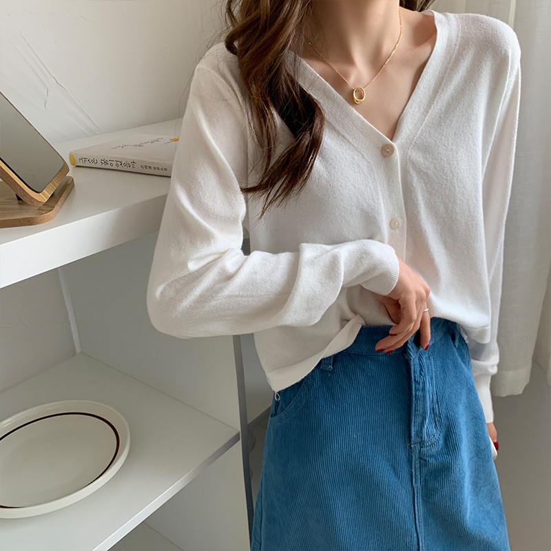 Áo khoác len cardigan nữ cổ chữ V 4 nút dễ thương xinh xắn