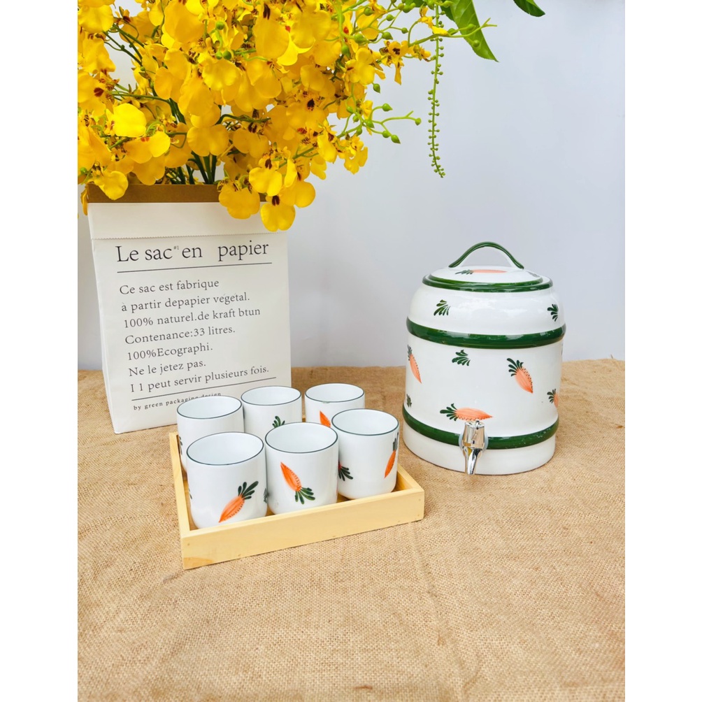 Bộ bình uống nước họa tiết ngộ nghĩnh vẽ tay Bát Tràng - Bình nước có vòi