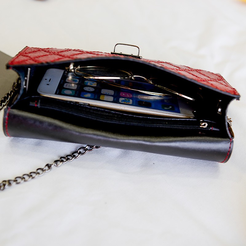 Ví cầm tay nữ 3941 dáng phong thư chất da mềm có dây đeo