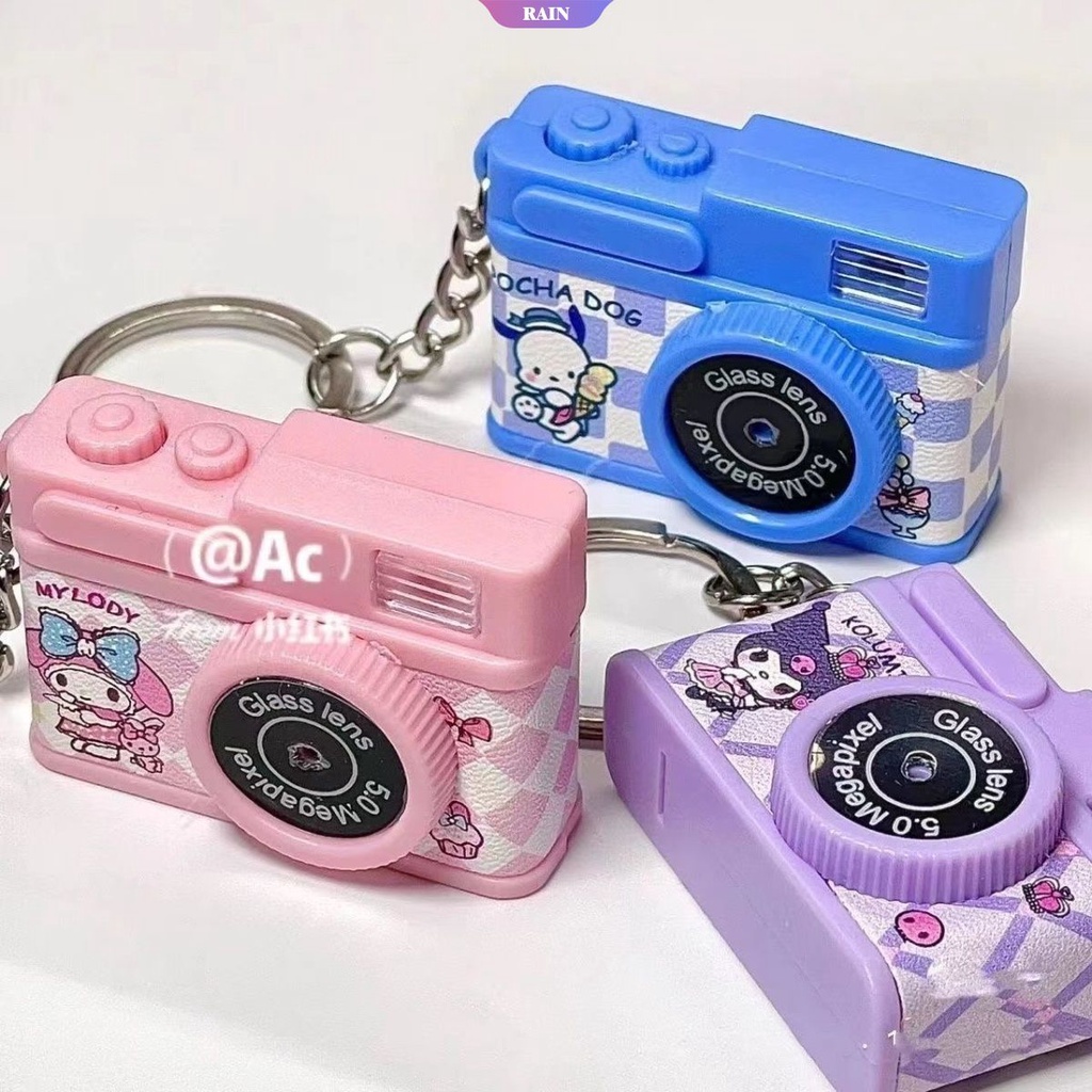 Móc Khóa Hình Máy Ảnh Hoạt Hình Sanrio My Melody Kuromi Pochacco Có Đèn Pin Dễ Thương