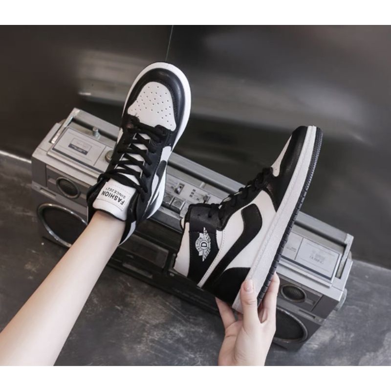 Giày nữ 👟 Freeship 👟 Giày sneaker giày thể thao nữ cao cổ chuẩn | BigBuy360 - bigbuy360.vn