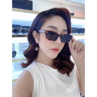 KÍNH MẮT MÈO VUÔNG