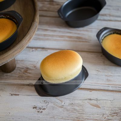 Khuôn Oval Mini Đen có tay cầm Breadleaf