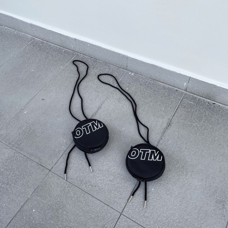 [Mã SKAMA06 giảm 8% tối đa 50K đơn 250K] 🔥 [MỚI] Túi Đeo Chéo Tròn Nam Nữ Unisex Thời Trang OTM | BigBuy360 - bigbuy360.vn