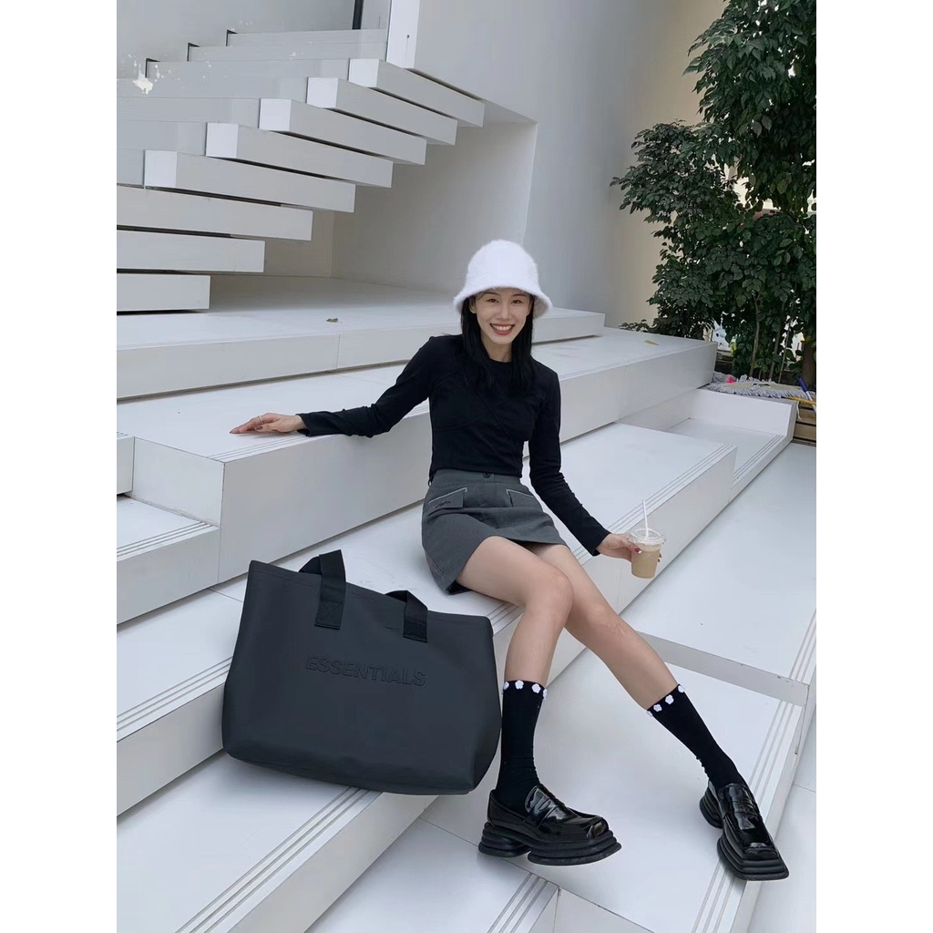 Túi xách đeo vai ESSENTIALS phong cách đường phố mới | BigBuy360 - bigbuy360.vn
