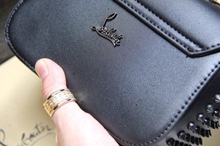 Túi louboutin nơ đinh super fullbox