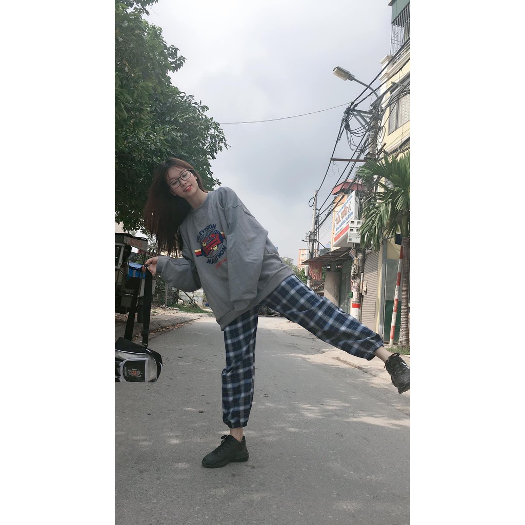 SET BỘ NỈ BÔNG DÁNG XUÔNG ULZZANG FORM RỘNG TELEVISION ÁO NỈ SWEATER XÁM, QUẦN JOGGER KẺ NAM NỮ UNISEX [kèm ảnh thật]