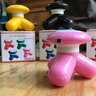 Máy massage cầm tay toàn thân