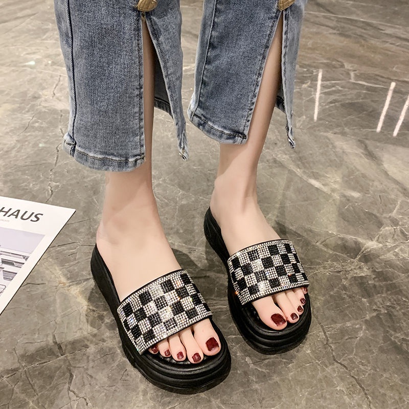 Giày Sandal Đế Mềm Dày Phong Cách Thời Trang Mùa Hè