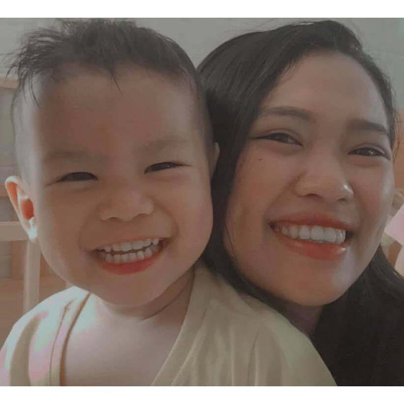 Nguyễn Thị Lan Trinh - Xinh + Ngon + Dễ Thương + Đáng Yêu +Trắng trẻo + Yêu Hòa Bình là những thứ Trinh méo có