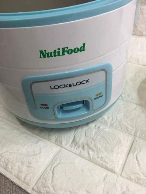 NỒI CƠM ĐIỆN LOCK&amp;LOCK 1.8L 700W NutiFood