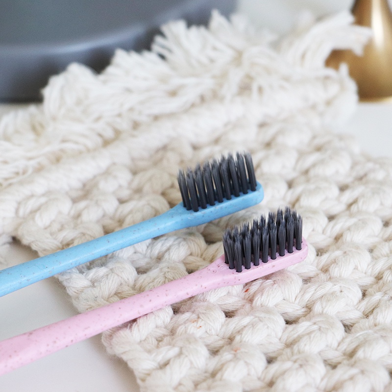 Hộp nhu yếu phẩm hàng ngày gửi ngẫu nhiên