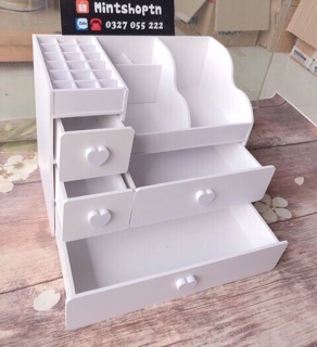Kệ đựng mỹ phẩm Plus trắng chất lượng