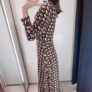 VÁY SƠ MI XOÈ CỔ V MANGO