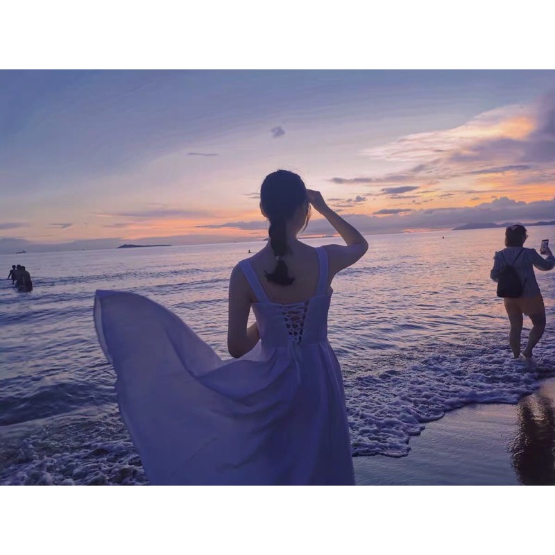Váy đầm maxi hở lưng đan dây dáng dài xoè 2 dây xẻ ngực chữ V sexy đi du lịch biển