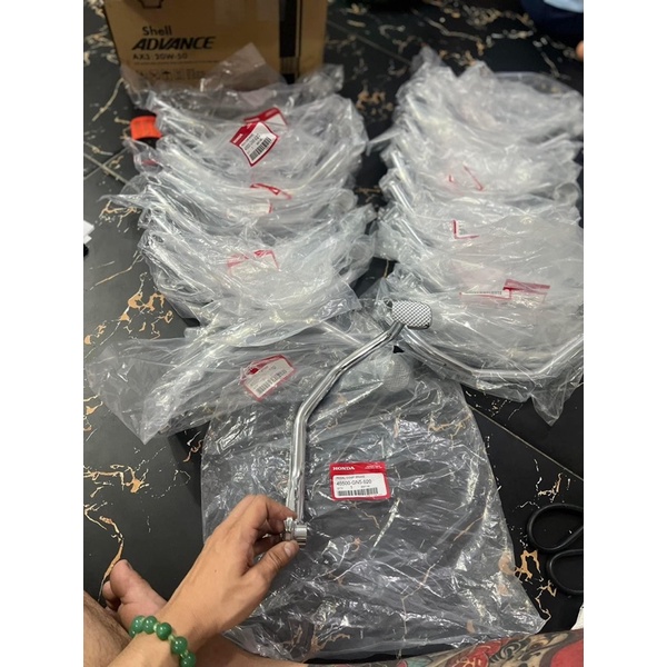 Đạp thắng xi inox gắn xe Dream hàng Zin Honda