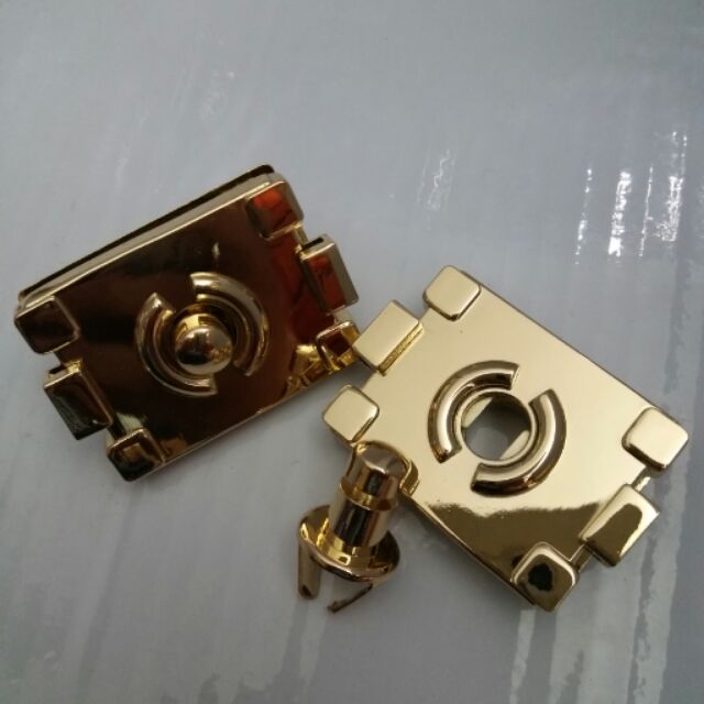 Combo thay đổi giá