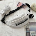 Túi Đeo Chéo Ngực Vải Canvas Thiết Kế Dễ Thương Cho Nữ Sinh