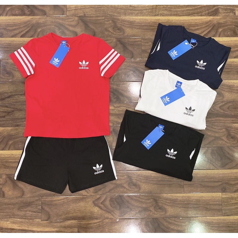 Bộ quần áo Adidas cho bé trai