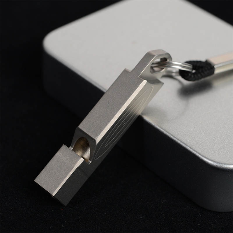 Còi sinh tồn bằng titan 120 decibels EDC có dây đeo cổ