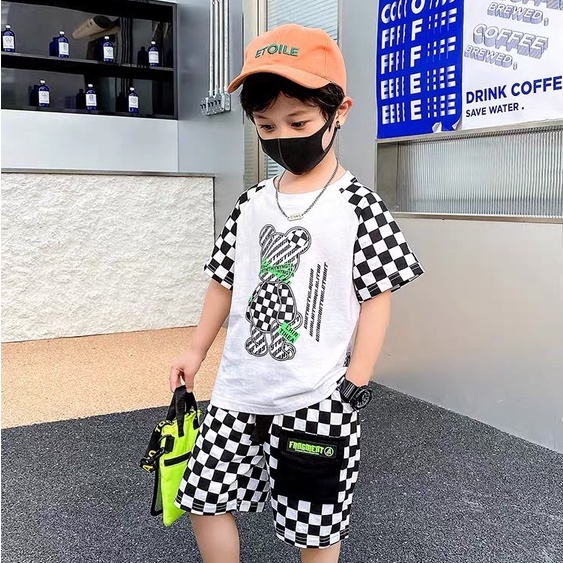 Bộ đồ bé trai Con Xinh cotton tay raplan caro hình in Gấu TIHE,thời trang dành cho trẻ em từ 4 đến 10 tuổi