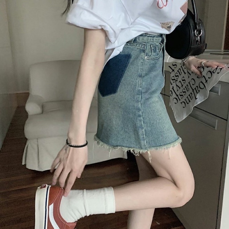 Chân váy jean dáng ngắn chữ a form siêu đẹp