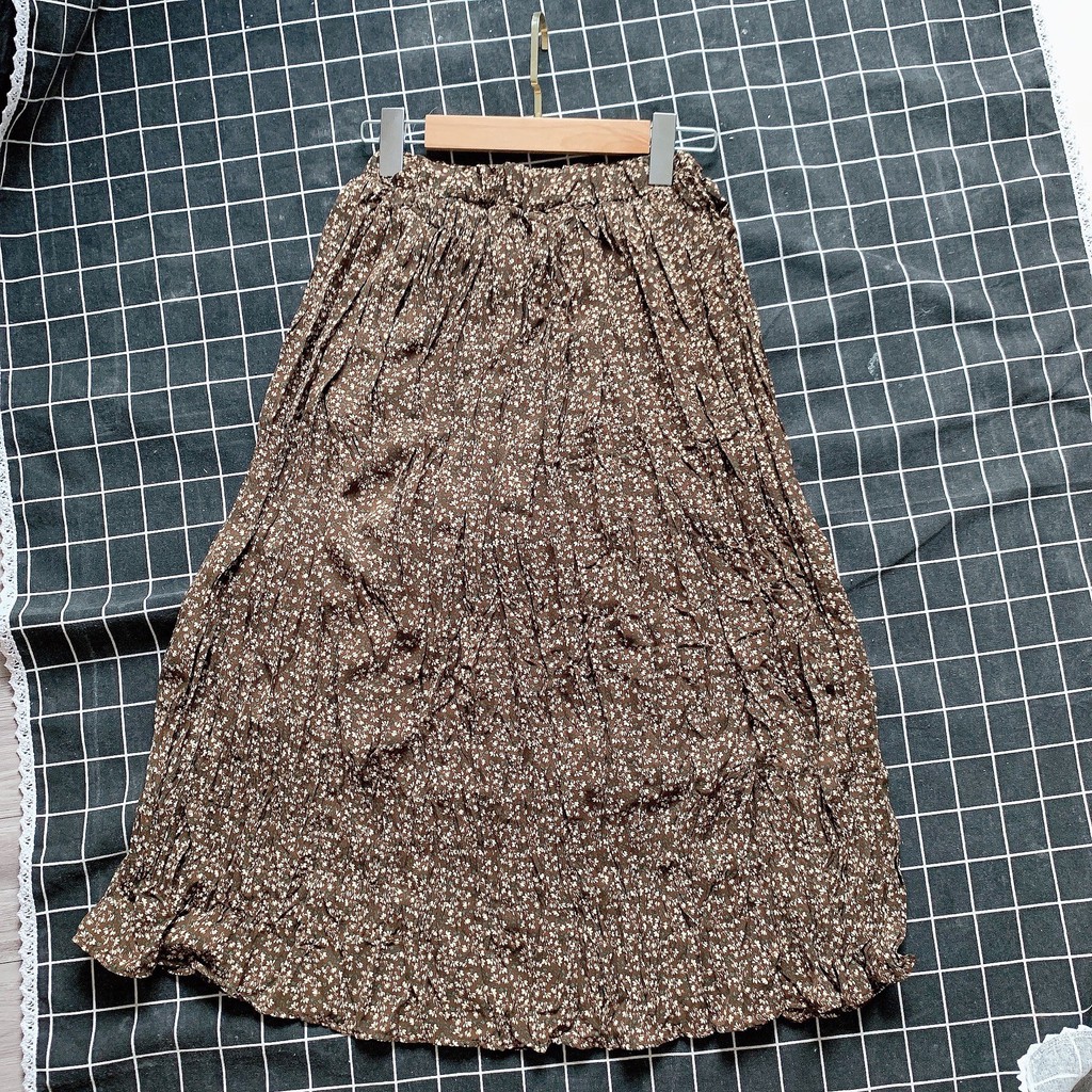 Chân váy hoa nhí xếp ly TOPTRENDING dáng dài vintage | BigBuy360 - bigbuy360.vn