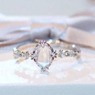 Nhẫn Đá Mặt Trăng Hình Giọt Nước