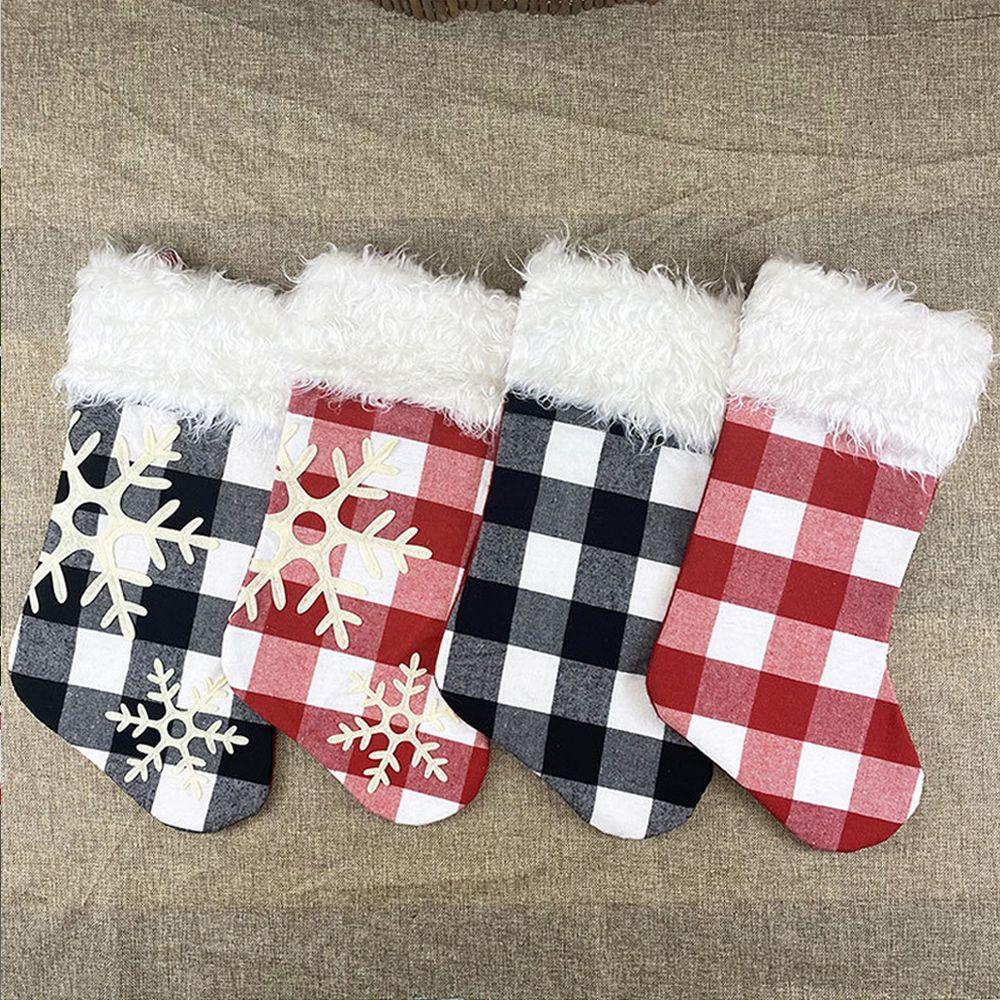 Tất Treo Đựng Quà Giáng Sinh Dễ Thương
