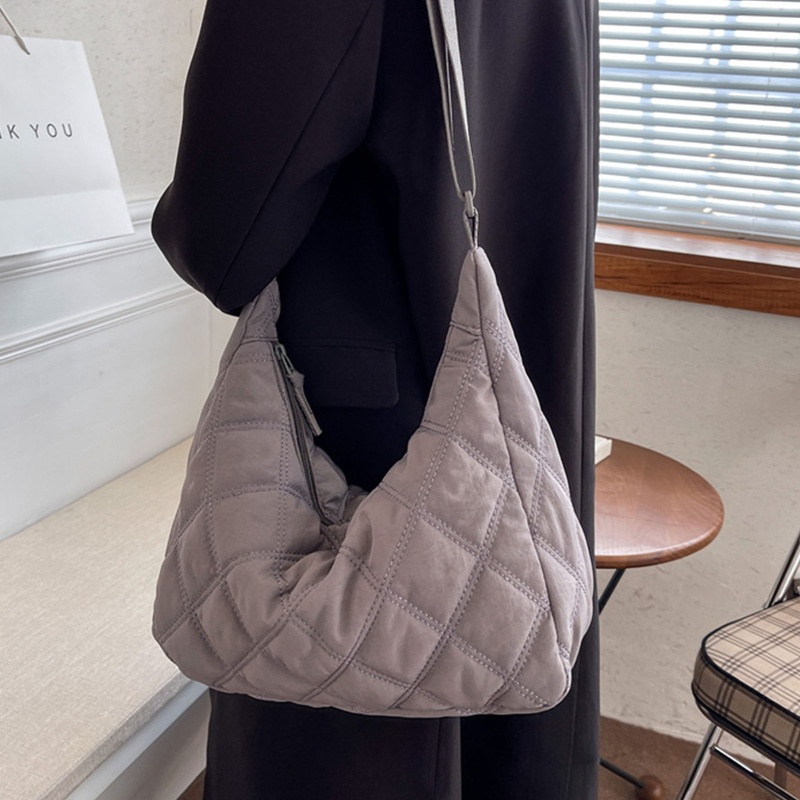 Túi Xách Nylon Mềm Họa Tiết Kim Cương Sang Trọng Cho Nữ