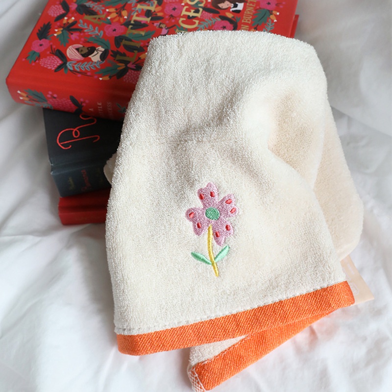 Khăn Tay cotton Nguyên Chất Thêu Họa Tiết Xinh Xắn Cho Bé