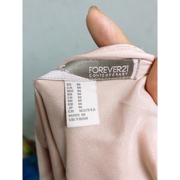 Thanh lý váy đầm màu hồng phấn nhạt của hãng Forever 21