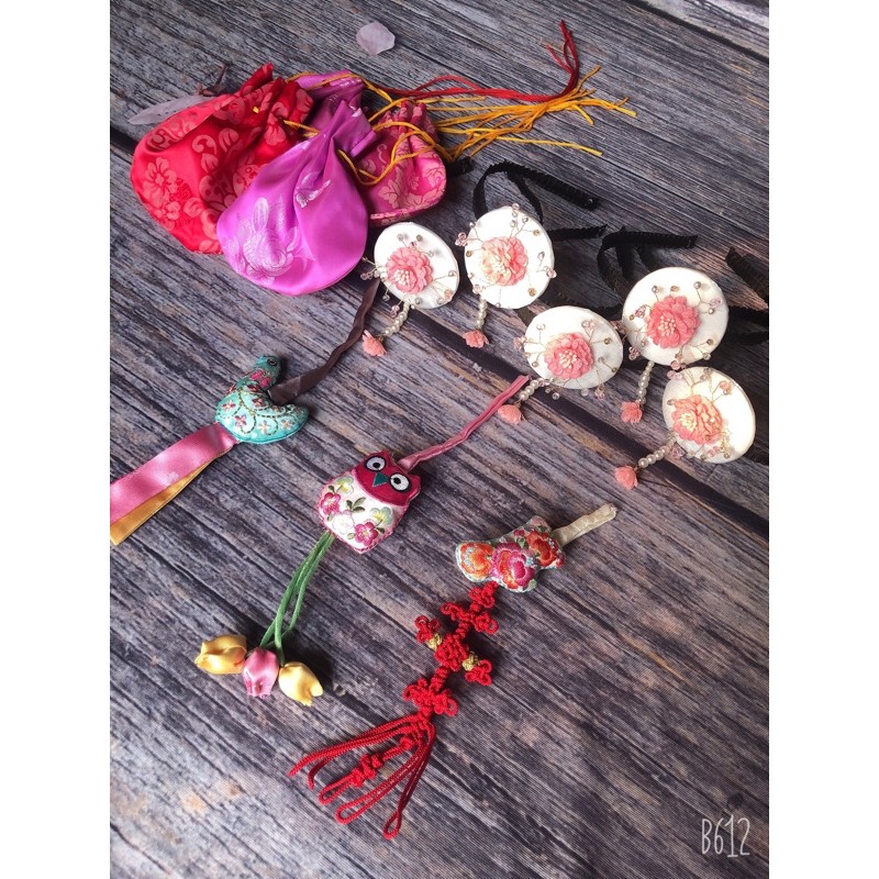 Bờm hanbok cho bé