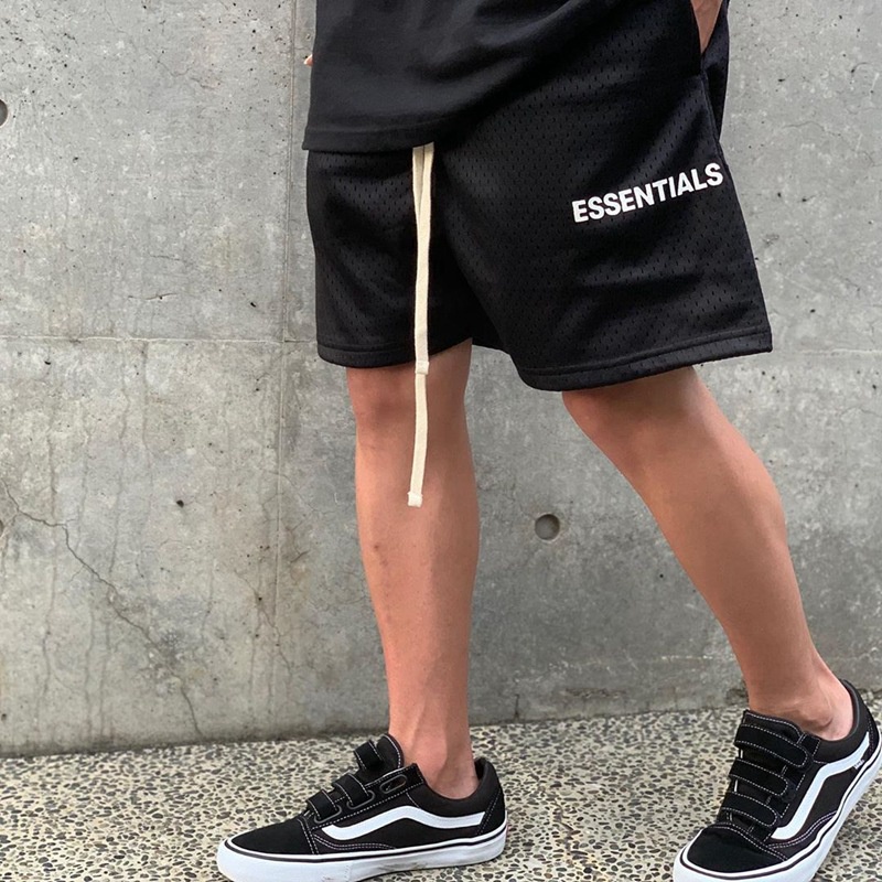 Quần Short Fear Of God Essentials SS2022, Quần đùi Essentials FOG, Chất liệu Cotton lưới, màu đen BapeVN