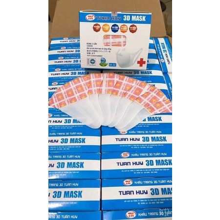 Hộp 50 chiếc khẩu trang y tế họa tiết cờ đỏ sao vàng Việt Nam