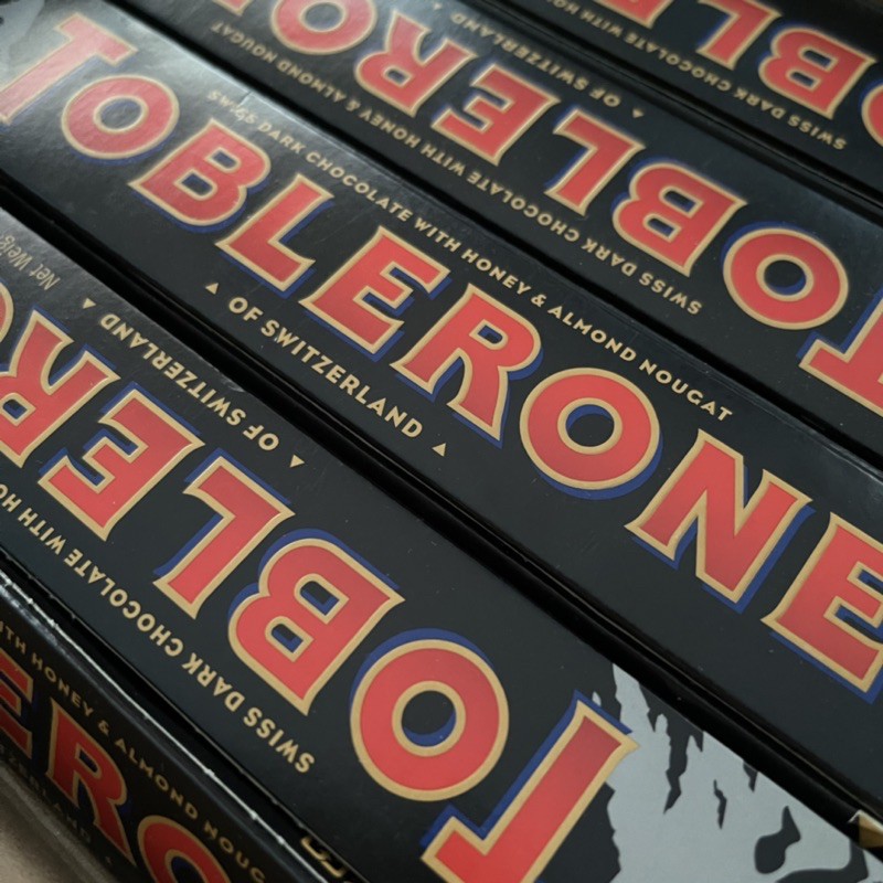 [date 09/2021] SOCOLA TOBLERONE - Dark