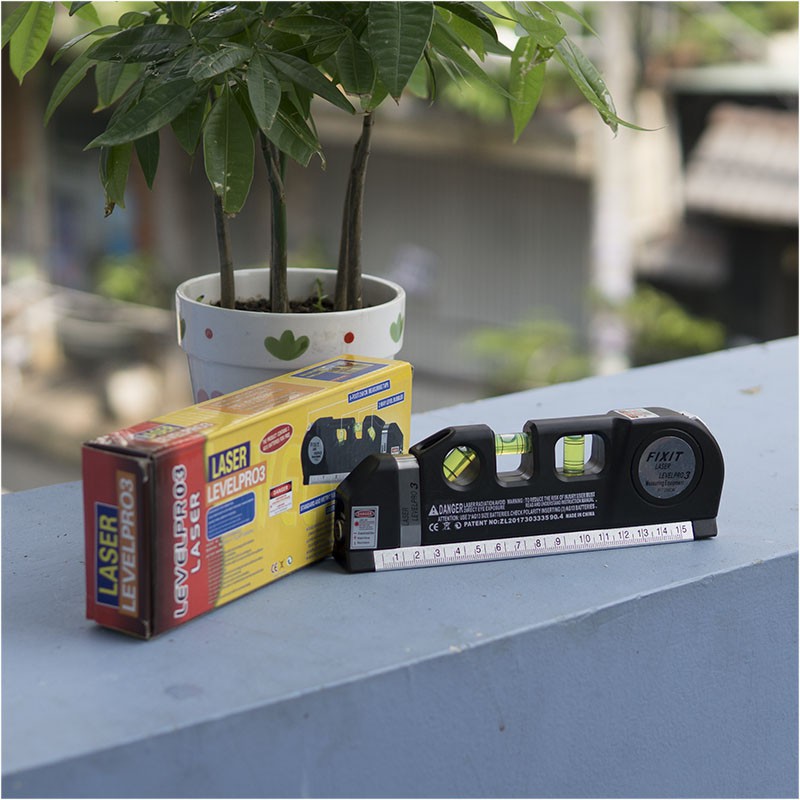 Thước thủy laser đỏ - Thước đo khoảng cách bằng laser - máy đo khoảng cách laser cầm tay giá rẻ PRO 3(Đen)