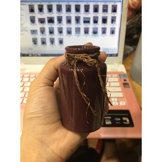 Bình gốm vintage