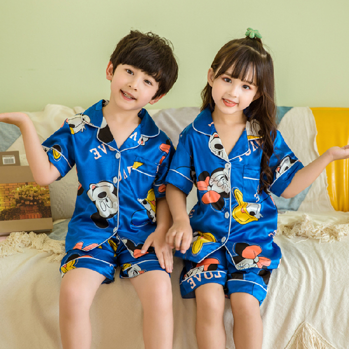 Bộ Đồ Ngủ Ngắn Tay Bằng Lụa Thời Trang Hàn Quốc Dành Cho Trẻ Em